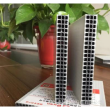 新型合金建筑塑料模板工廠直售，規(guī)格齊全可回收重復(fù)使用50次